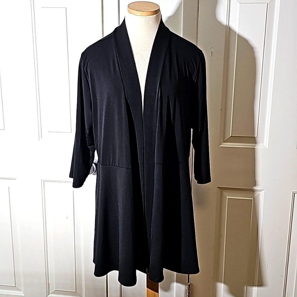Arna York open lightweight sweater. Bassic‎ black size 18/20 and NEW with…